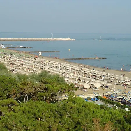 Apartment Splendid Near The Sea